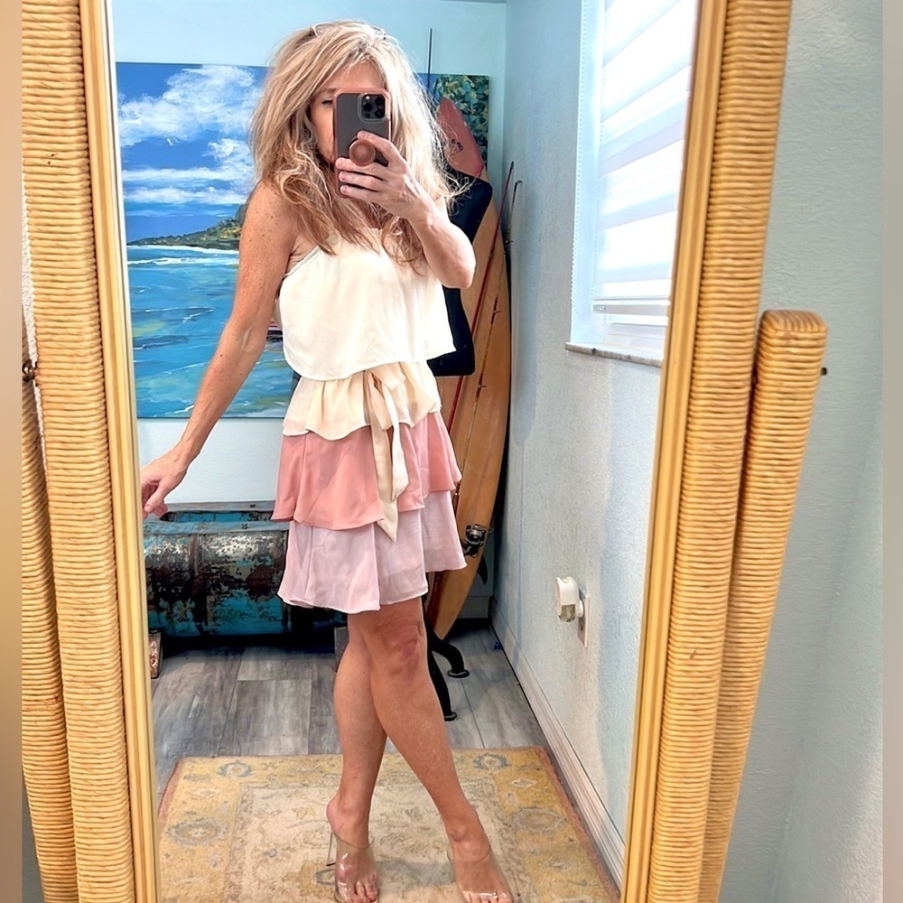 Andre’e by Unit,Tiered Soft Pale-Pink Layers,Gorgeous Piece,Excellent Con,Size S